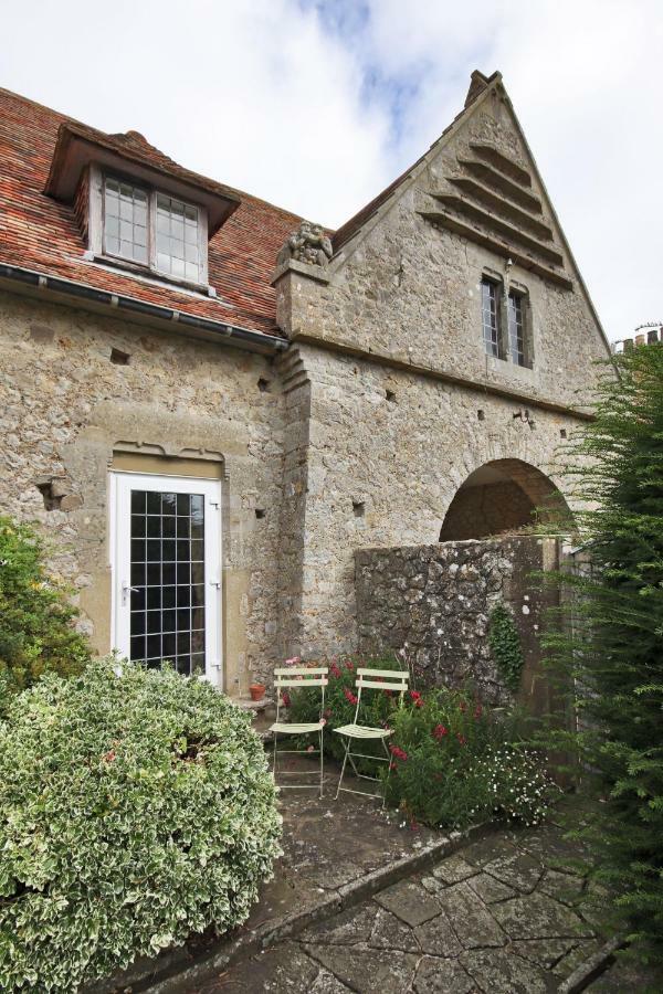 Lympne Castle Cottages Hythe  Eksteriør billede