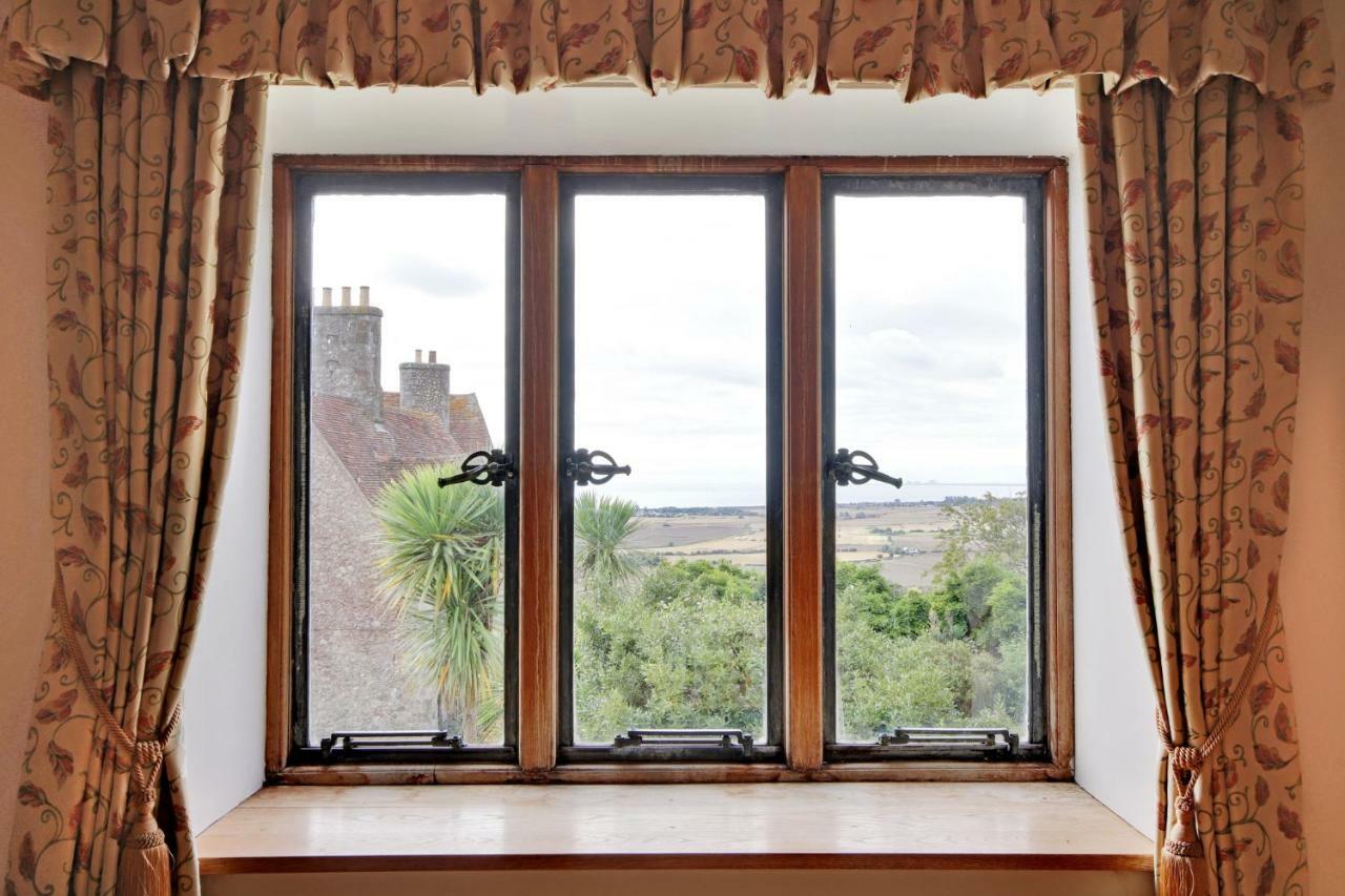 Lympne Castle Cottages Hythe  Eksteriør billede